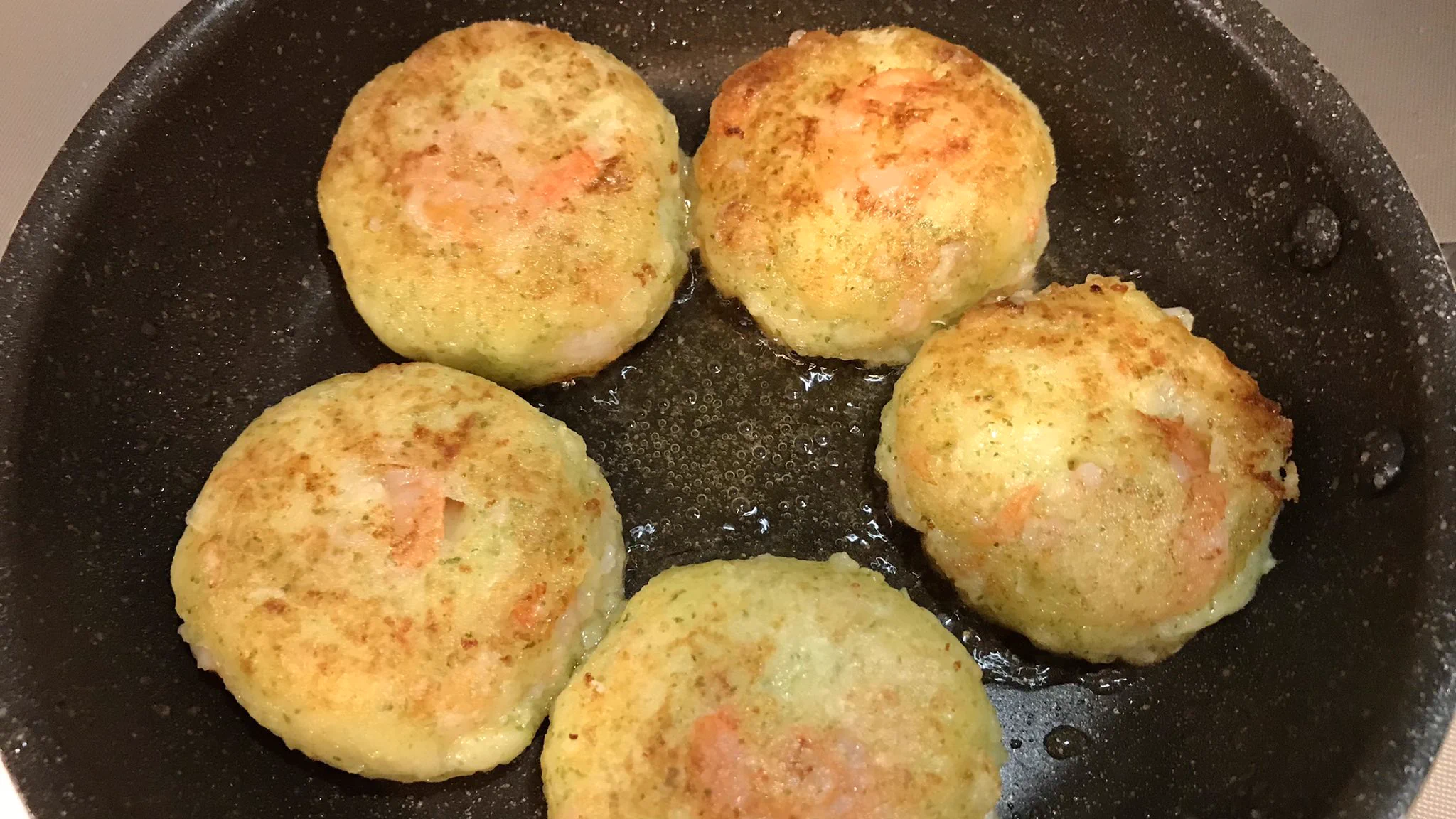 『えび満月』好き必見！夢中になるほど美味しい『えびのりじゃが』