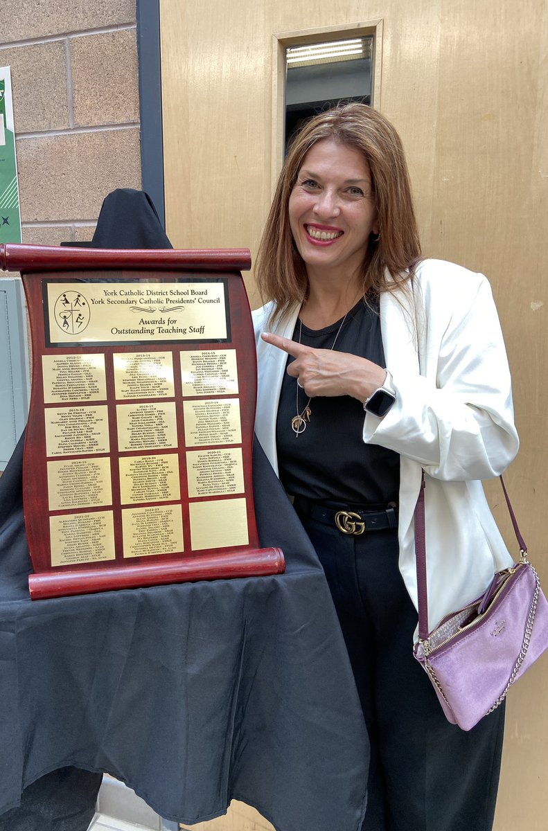 Jennifer Casa-Todd tweet media