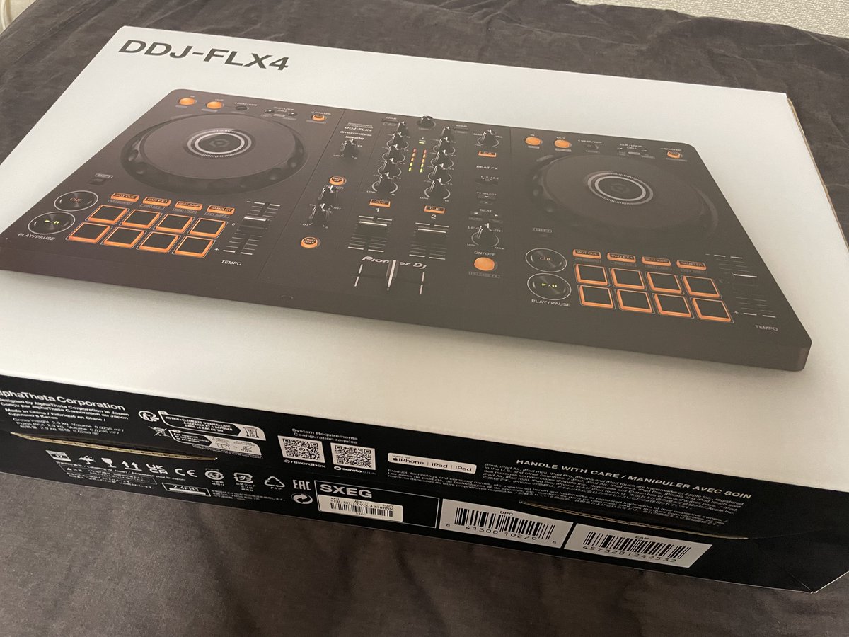 My new gear…
Pioneer DJ DDJ-FLX4