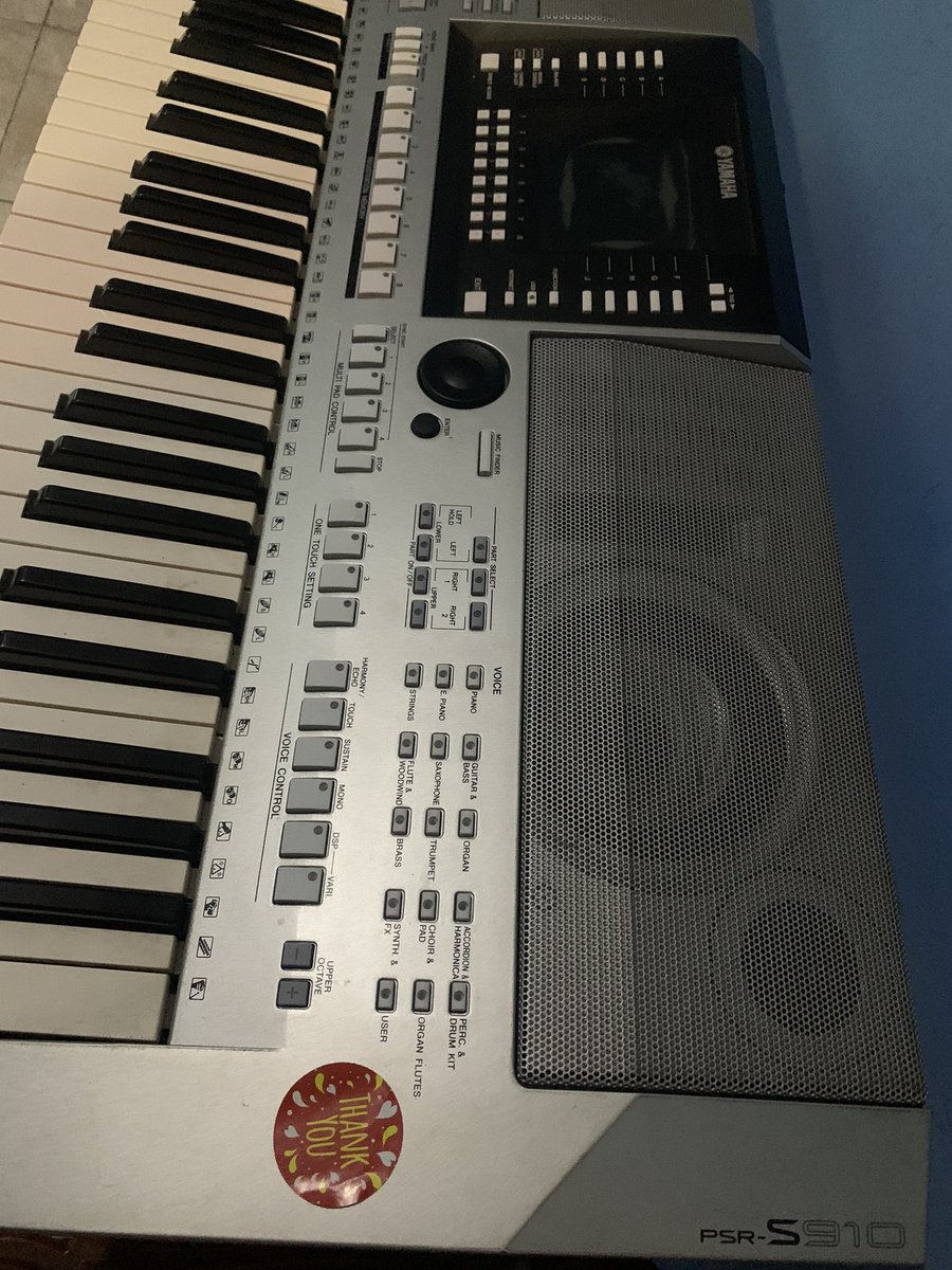 milit0mysal's tweet image. HELP RT / LIKE

WTS KEYBOARD YAMAHA PSR S-910 Bekas

Price : 5.000.000
Include : Adaptor, Keyboard, Stand, Sustain
Dm for detail!! 

#zonauang #musik #keyboardyamaha