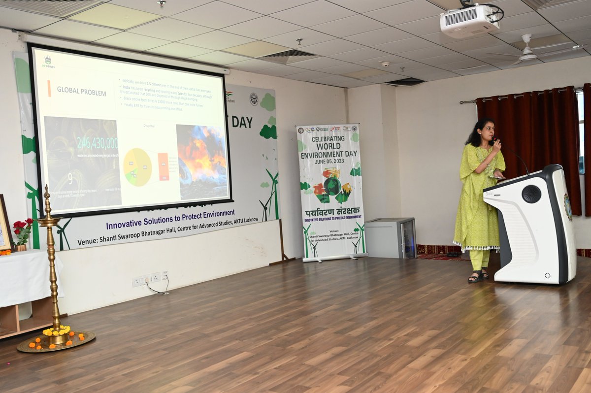 #GreenStartups #pitching their product to #policymakers & #government officials on #WorldEnvironmentDay at #पर्यावरण संरक्षक- #InnovativeSolutions To #ProtectEnvironment
Exploring #business opportunities in #government 
@CMOfficeUP @ErAshishSPatel @74_alok