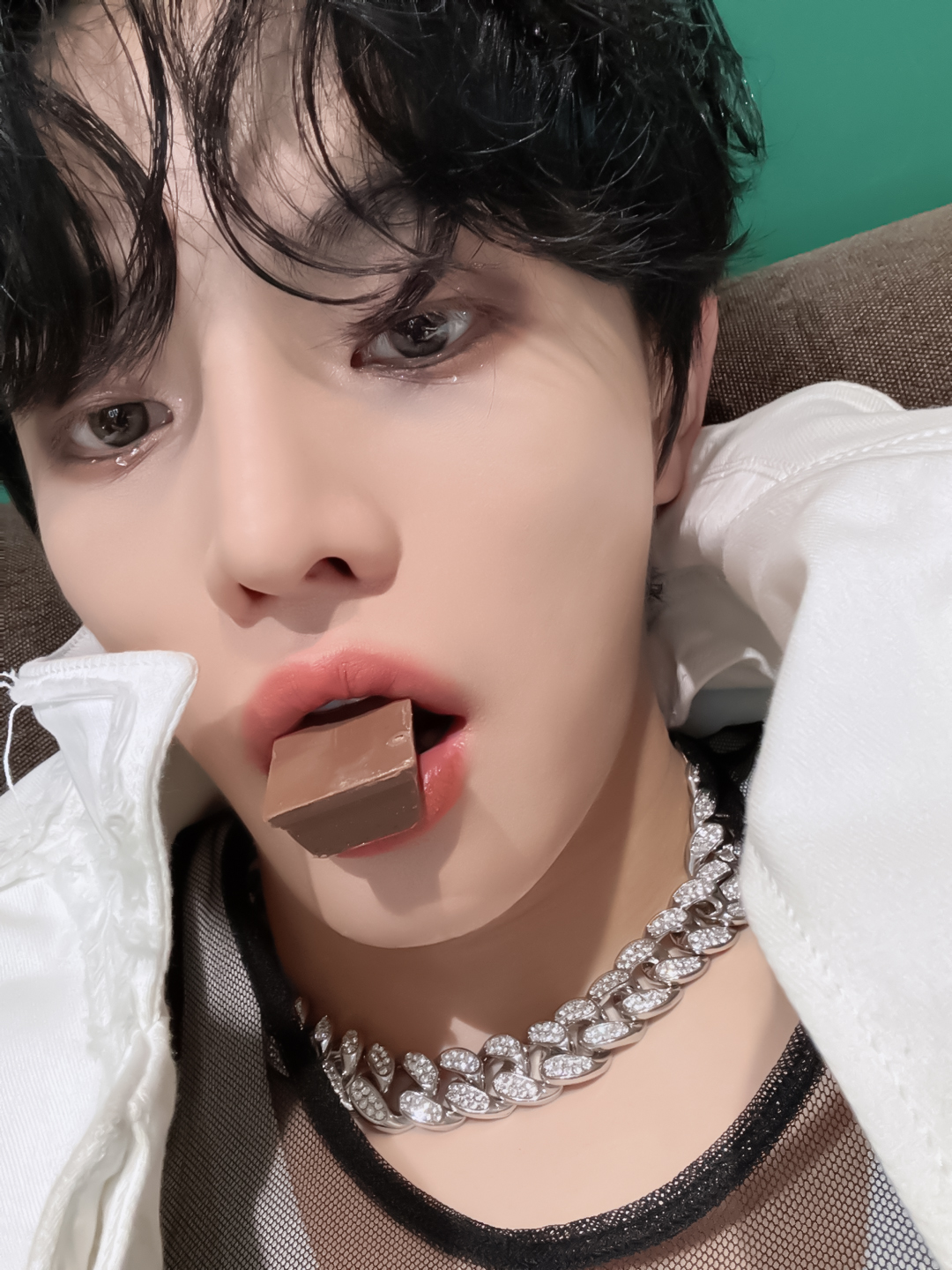 Fx77gLVakAALC8k?format=jpg&name=large