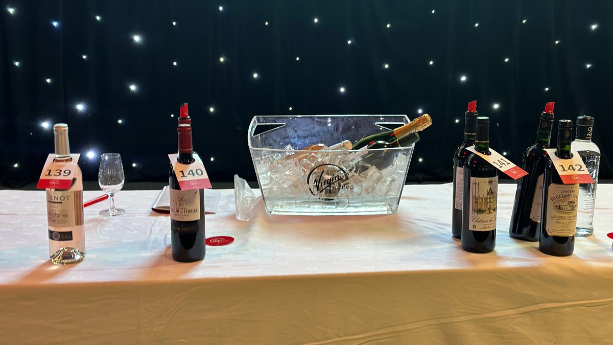BordeauxWinesUK's tweet photo. Last weekend along with @VirginWines, Isobel Salamon hosted a Bordeaux wine tasting for consumers in Edinburgh, challenging attendees to a fun blind tasting at the École du Vin Casino where guests could “place their bets” on the answers they thought were correct

#BordeauxWinesUK https://t.co/BduRh3Psq8