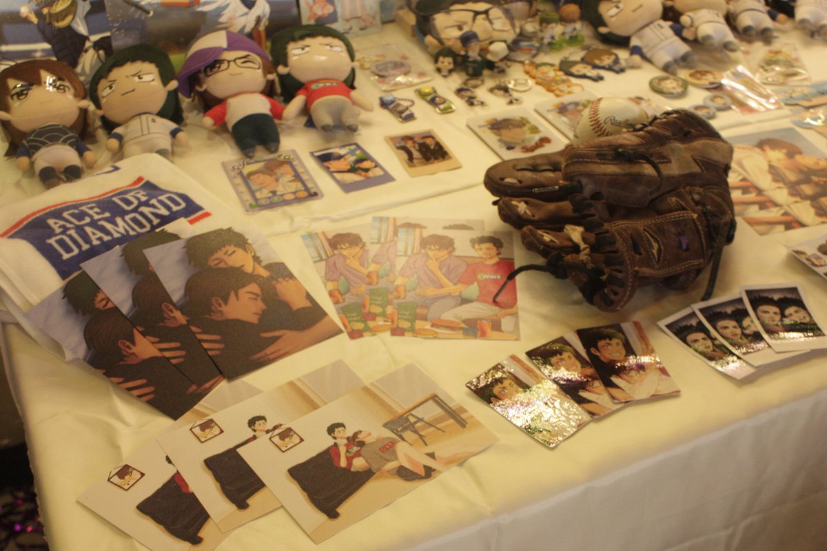 ibmabshin's tweet photo. thank you so much to everyone who contributed to the shrine! i hope you brought everything home with you safely 🤩🫣 https://t.co/EOLnVP5GW6
