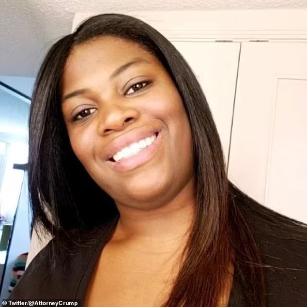 MobilePunch's tweet photo. Florida: Mother-of-four Killed By White Neighbour After Confrontation

A yet-to-be-identified white woman, 58, has shot dead a black mother of four children, Ajike Owens, 35, in Florida, United States.

Owens was shot through the door in front of her son, 9, by a white woman who complained about her children playing outside but police have yet to make any arrest because of the 'stand your ground' law in the state, Daily Mail reported on Tuesday.

According to a civil rights attorney, Ben Crump, the deceased children were playing in a field near an apartment complex in Ocala, Florida, on Friday when her neighbour began yelling at them to get off her land and calling them racial slurs.

The children left the field but forgot their Ipad and went back to fetch it when the white woman threw it at one of the children and the screen cracked after hitting the boy.

Owens went across the street to speak with her neighbour after hearing of the incident when the white woman fired through the door, hitting the mother of four children who later died at the hospital from injuries sustained from the gunshot.

The Police Marion County Sheriff, Billy Woods, who confirmed to know the identity of the shooter, said authorities are working to determine what role the state's 'stand your ground' law might play in the incident.

Citizens of the state are permitted to use deadly force if they feel their lives are in danger under the 'stand your ground' Florida law.

--
Follow us for more breaking news and videos