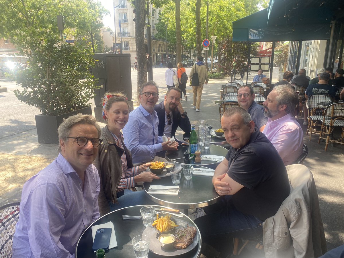 Département d'Anesthésie-Réanimation tweet media