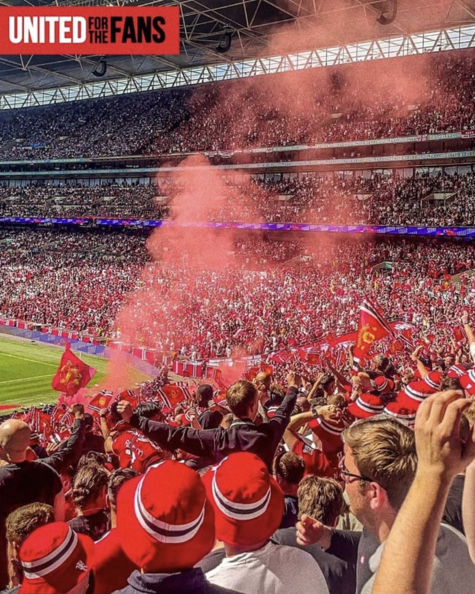 So it’s ok for the club to use pics with pyro in for promotion but any fan touches one on the “imprint”of old Trafford it’s a 3 year ban !!!! Hypocrisy at its finest !! #GlazersOutNOW