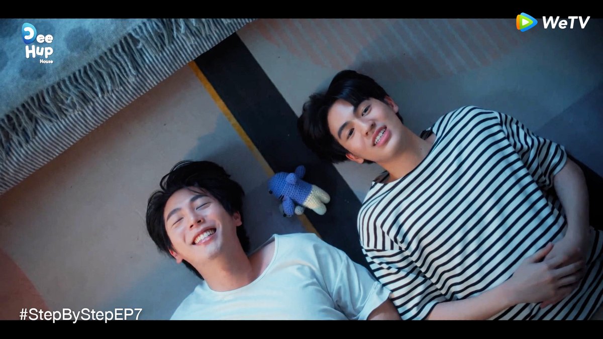 WeTVThailand's tweet image. #.StepByStepEP7 พัทที่กลับมาเริ่มต้นใหม่กับพุฒ แต่ความรู้สึกที่มีนั้นเริ่มไม่เหมือนเดิม ความสัมพันธ์ครั้งนี้จะเป็นอย่างไร? 

🎥 #ค่อยๆรัก รับชมย้อนหลัง 👉🏻bit.ly/StepByStepTVver
⭐️ ทุกวันพุธ เวลา 00.30 น. ทาง WeTV เท่านั้น

#StepByStep
#WeTVth #WeTVซีรีส์วาย 
#DeeHupHouse #JustUp