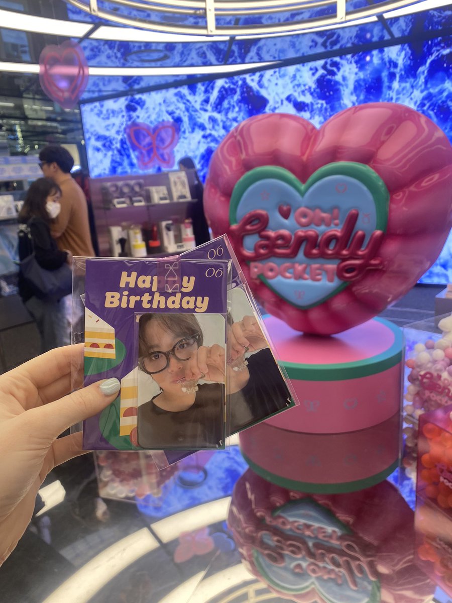 🐞🦊🧁 tweet media