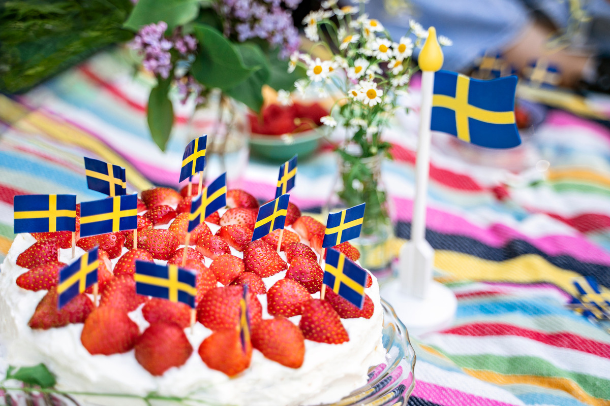 Today we celebrate Sweden’s quincentenary – that’s 500 years! 🇸🇪🇸🇪

It’s Sweden’s National Day! On this day 500 years ago, Gustav Vasa was elected King of Sweden.

#celebratewithsweden #sweden500 #gladnationaldag