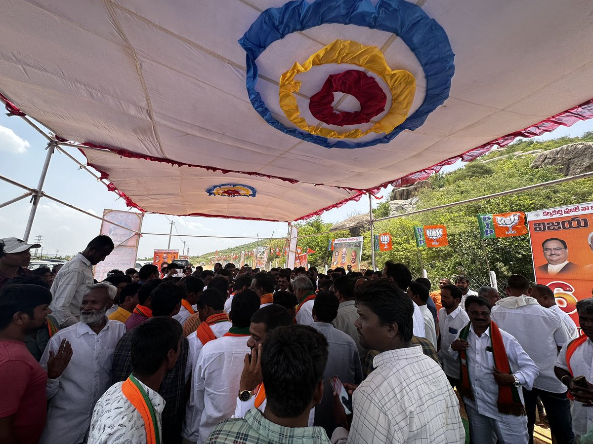 Inaugurated @BJP4Telangana Kalwakurthy assembly office along with @aruna_dk Ji & @KVishReddy Ji, @BjpAchary Ji.