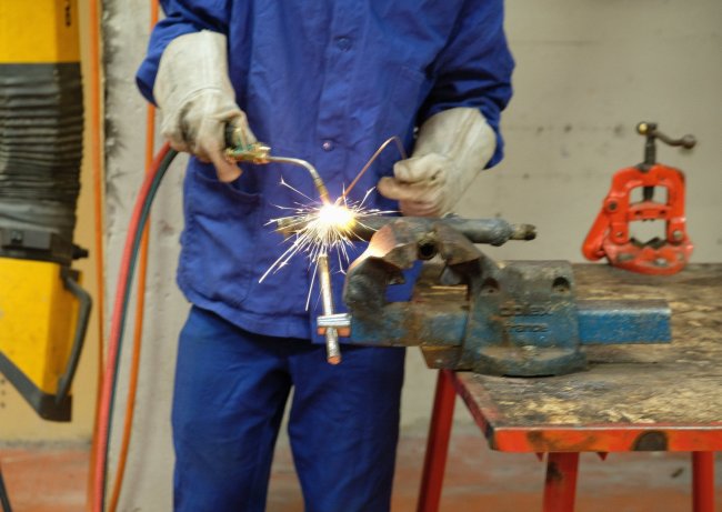 En Occitanie,#Dreets et #Carsat s’unissent pour diminuer le nombre d’accidents graves touleco.fr/En-Occitanie-D… #Occitanie in <a href="/ToulEco/">ToulÉco</a>