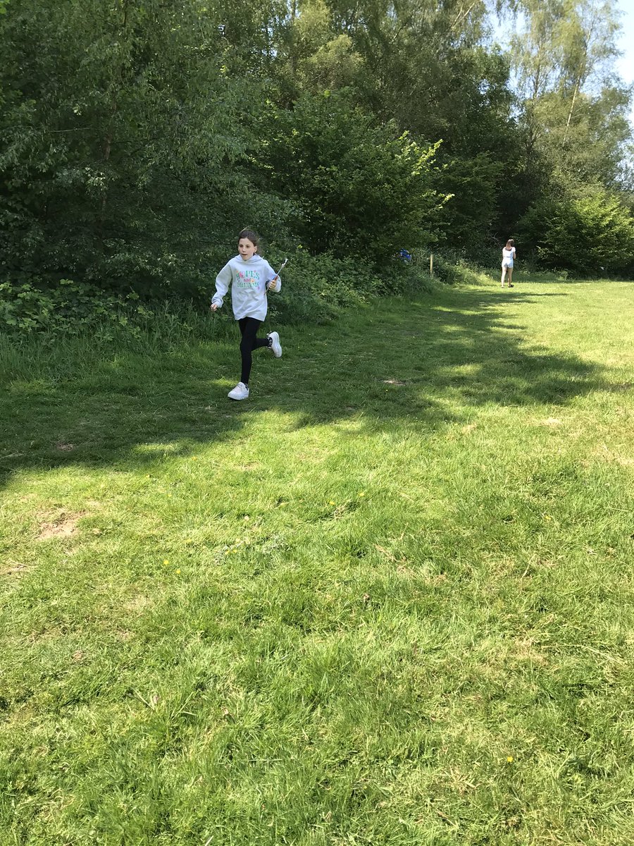 st_augustinesch's tweet image. Check out our woodland compass reading course! We learnt all about using compasses and collaborated as a team to find the path! Great team bonding year 6!