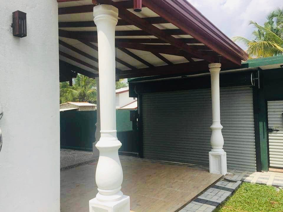 easywaytop's tweet photo. 🔥A modern 2 storey house in Homagama- Pitipana Halgahadeniya.
🔥A land of 7 perches 
Follow us 📷
Youtube          : https://t.co/bnO0Z50q4e
Facebook            : https://t.co/AE8q1BwdE3 https://t.co/Xwpv4carrB