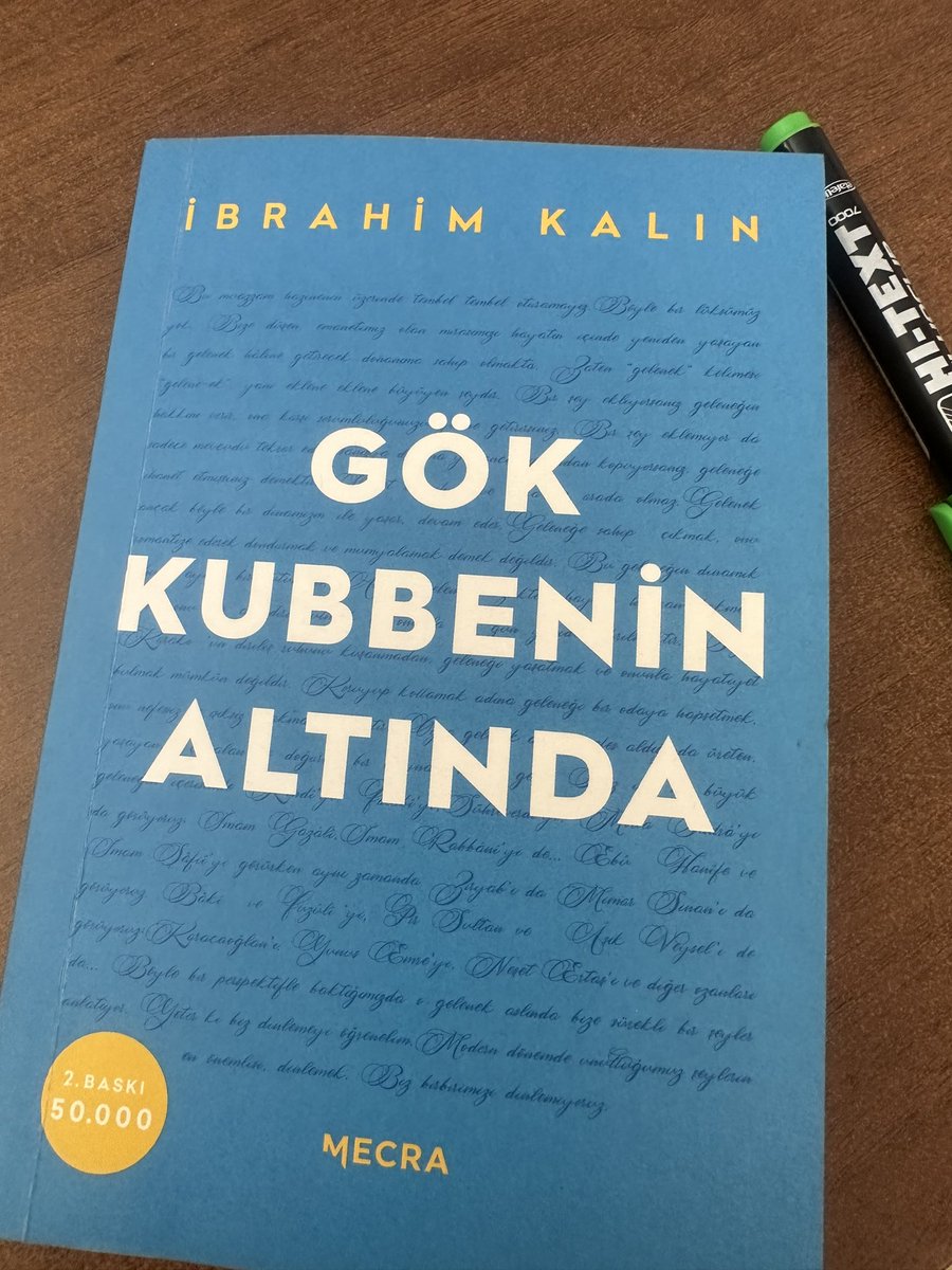 Şimdi sen kalk bu kitabı sayın <a href="/ikalin1/">İbrahim Kalın</a>  (İbrahim Kalın) imzalatmayi dene bakalım 😂 <a href="/mymecra/">MyMecra</a> <a href="/Yaziyor/">Serdar Tuncer</a>
