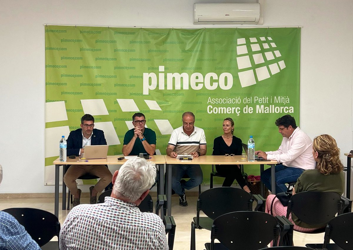 ⚠️ Ahir horabaixa va tenir lloc l’Assemblea General ordinària des de la nostra seu, a <a href="/PIMECOmll/">pimeco</a>. Vam fer un balanç de l'any 2022 en el sector del petit comerç. #petitcomerç