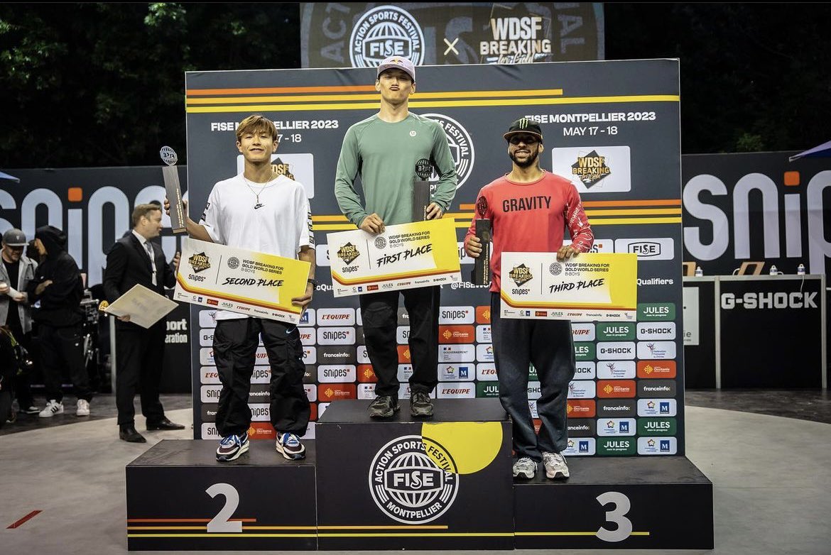 bboygravity's tweet photo. @fiseworld this was epic. And I’m happy to be here. #breakingforgold #olympics2024 #bboygravity https://t.co/mo3zMtNQii