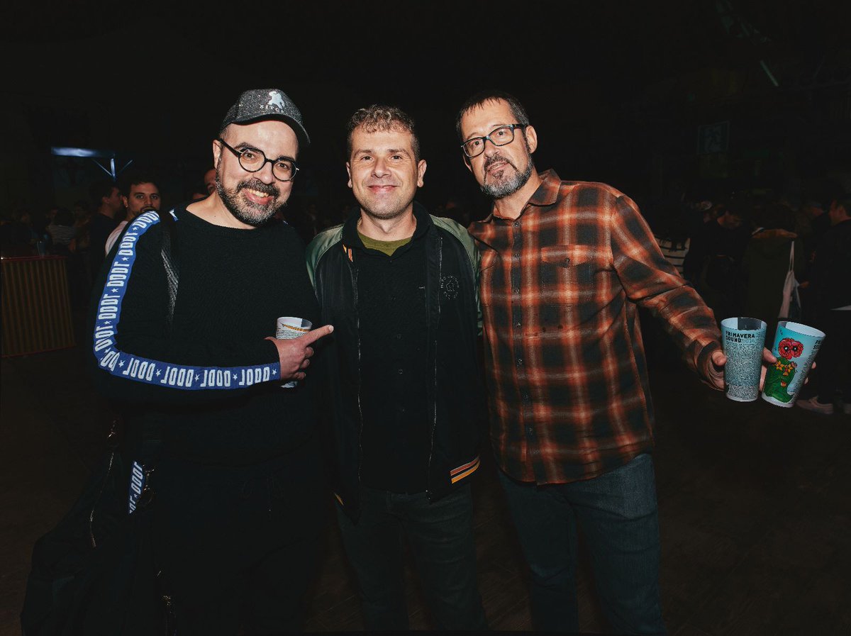 maadraassoo's tweet photo. Junto al GRAN Rodrigo de los fantásticos @TABIZARRO en el @primavera_sound Weekender magic robin hood resort 2022 de Benidorm! PD: #Footaassaa de @LuisFotOlympus 🫶🫶 #tabizarro #rodrigocaamaño #primaveraweekender #LuisPContrerasRocks #MusicObsessions https://t.co/rYm8as27wI