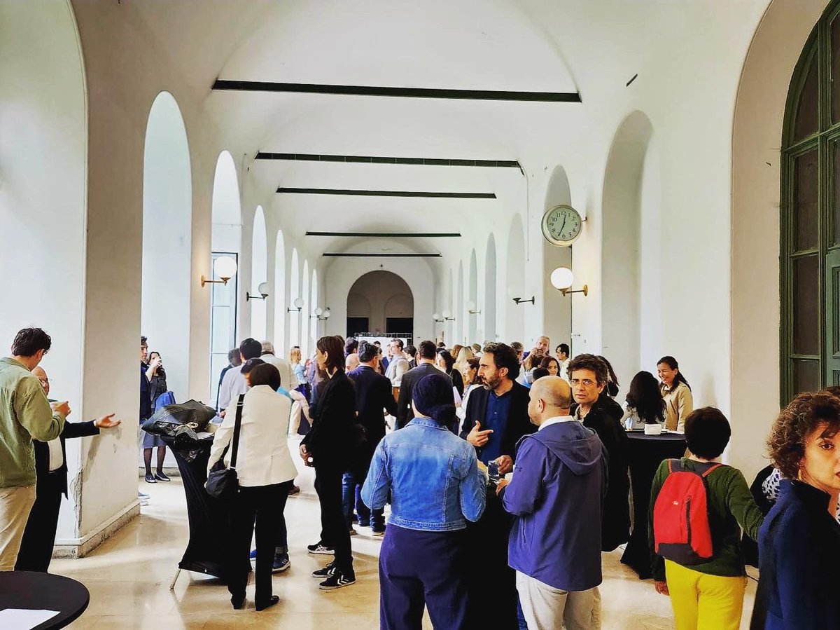 Mezunlarımızı ve İTÜ ailesini bir araya getirmeyi hedefleyen 250. Yıl İTÜ Günü gerçekleştirildi. Öğretim üyelerimizden lisans mezuniyetlerinin 20. yılını kutlayan Prof.Dr. Çiğdem Kaya ile 30. yılını kutlayan Araş.Gör.Dr. Demet Günal Ertaş’a birer plaket takdim edildi. 🎉