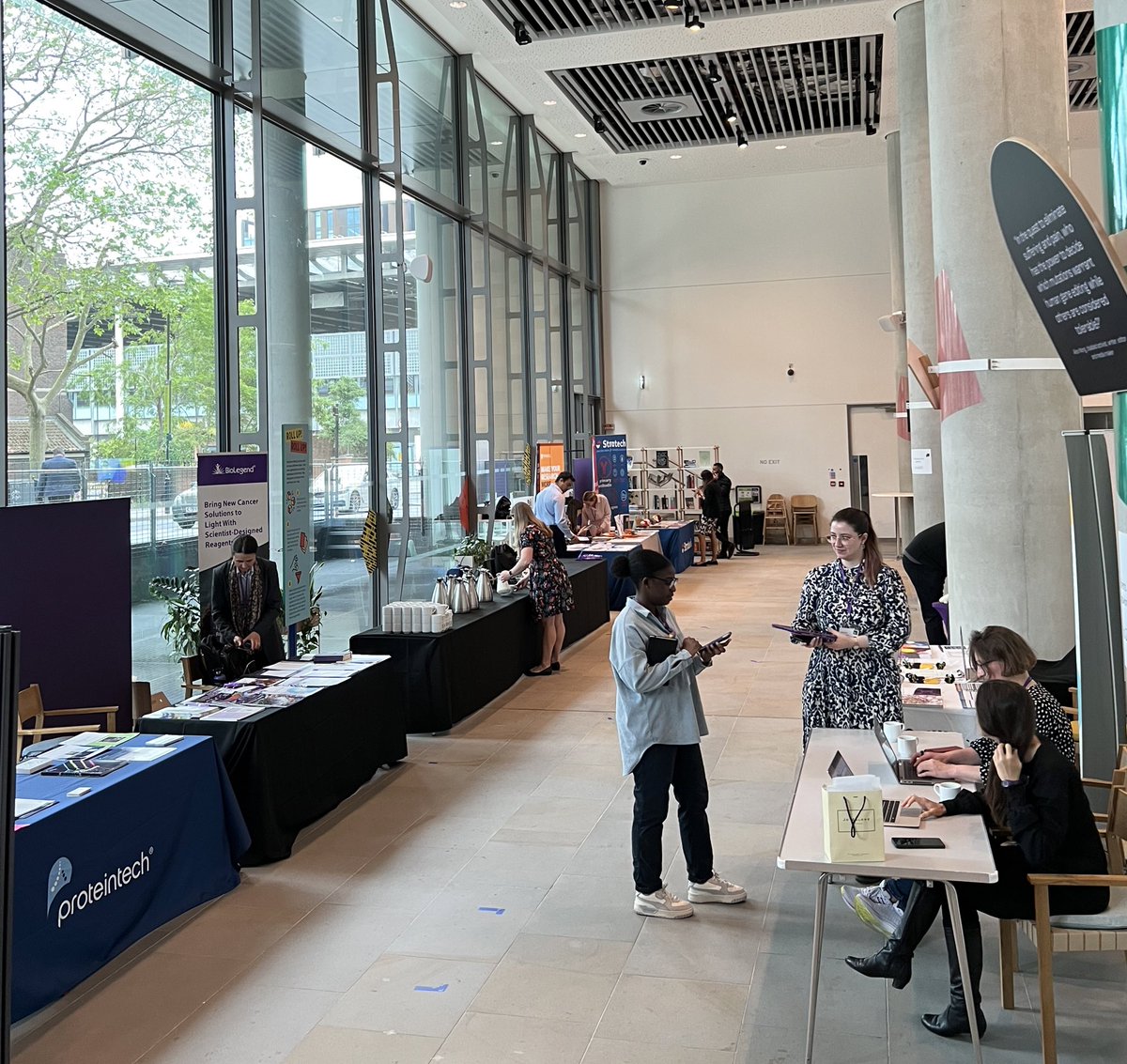 @LondonPostdoc Symposium 2023 is getting ready. A day of good science &amp; discussion ahead. Keynotes by @thecopperdoctor and <a href="/BumannLab/">BumannLab</a> and lots of interesting posters.