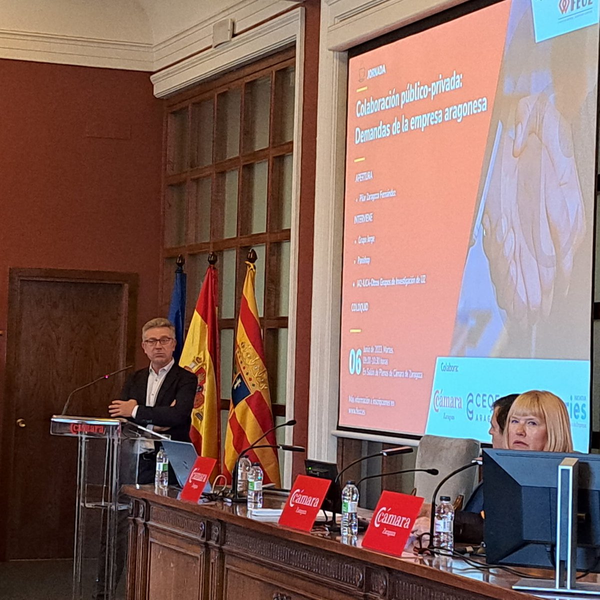 inneara's tweet photo. 🗣 Antonio González-Bulnes responsable de #Biotecnología del #GrupoJorge, explica el CASO DE ÉXITO de la empresa en la Jornada Colaboración público-privada: "Demandas de la empresa aragonesa" Sector Agroalimentario organizada por @feuzgz en colaboración @camarazaragoza @unizar https://t.co/deS83RS55C
