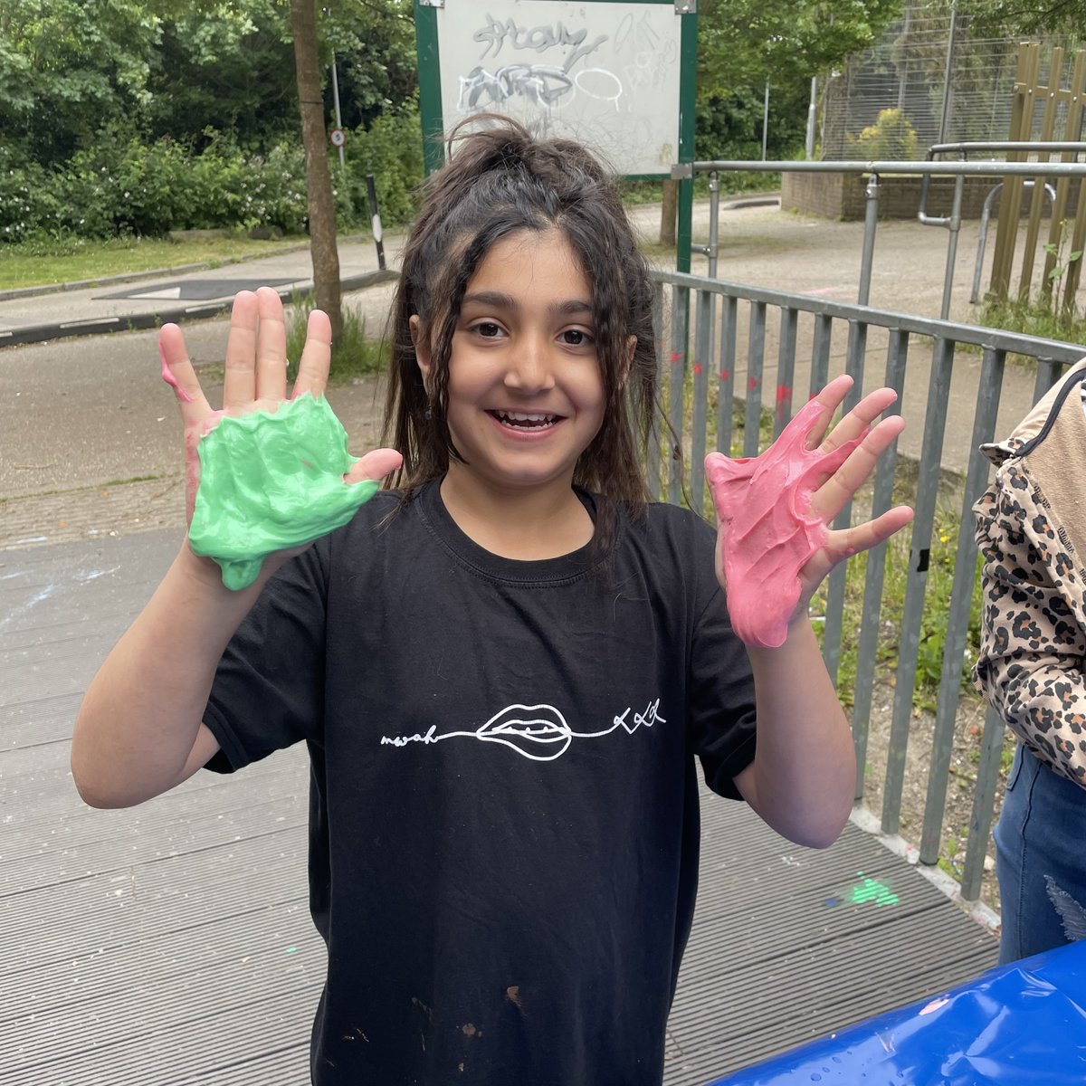 Slime!!!! 😀 #halfterm #halftermfun #halftermactivities

#FunComesFirst #islington #adventureplayground #playwork #playmatters #letthemplay #londonplaygrounds #adventureplay #freeplay #outdoorplay #openendedplay #loosepartsplay #treehouse #childledplay #riskyplay #righttoplay