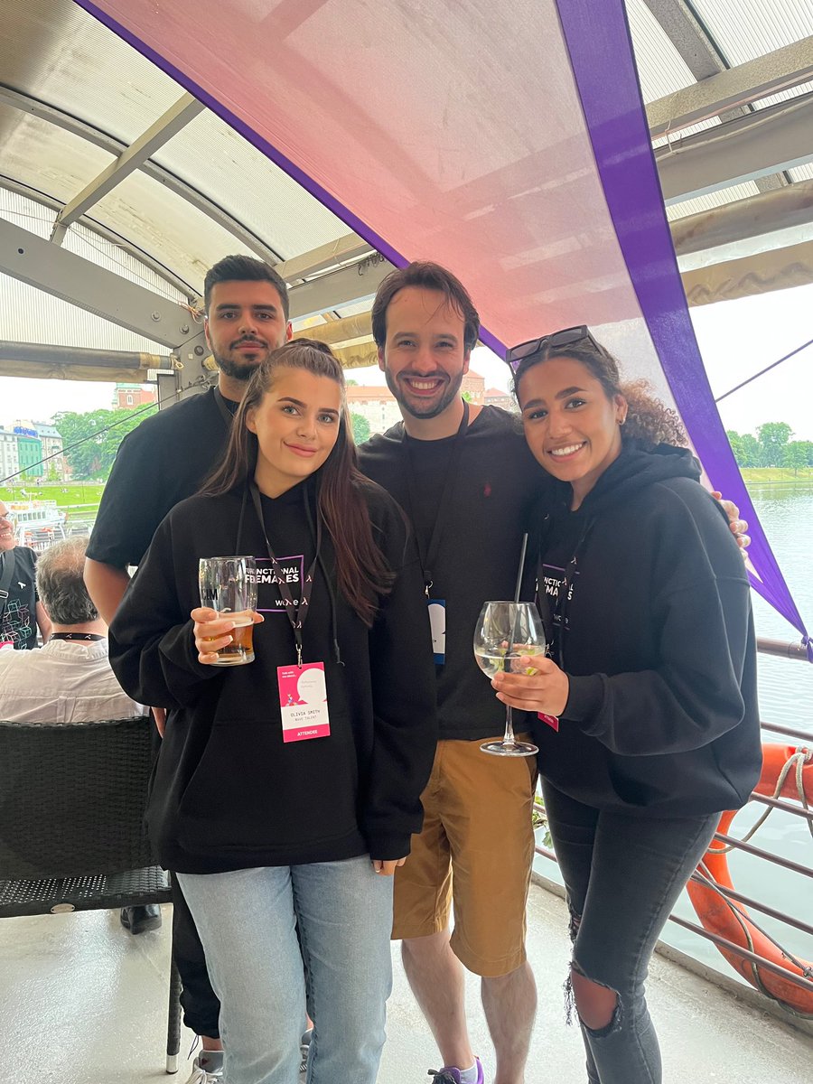 Had a blast at the @LambdaDays afterparty last night. 🎉 We had the pleasure of connecting and chatting with the FP community, including @josevalim. Bring on Day 2 💪