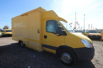 StepanSraka_'s tweet photo. ⚡️⚡️⚡️Збір-розіграш на бус для аеророзвідки 54 бригади!
З вас - 160000 грн. З нас - підсвічник зі 155 мм гільзи, контейнер з-під підривачів, три канадські сухпаї і десять написів на снарядах.
Кожні 200 грн з суми вашого донату - білет для розіграшу. ⬇️
https://t.co/9of38J8W02 https://t.co/KjIxjs4CMN
