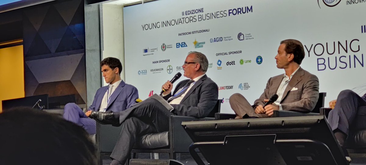 Cla_Gagliardini's tweet photo. "Facciamo da ponte tra l'innovazione, il business e il mercato finanziario, dando opportunità alle #startup" - @dante_laudisa, Vice Presidente @Assintel.
Link alla diretta: https://t.co/BBDZKbeJkS
#YIBF #ANGI #adv https://t.co/KaJKpsxCFB