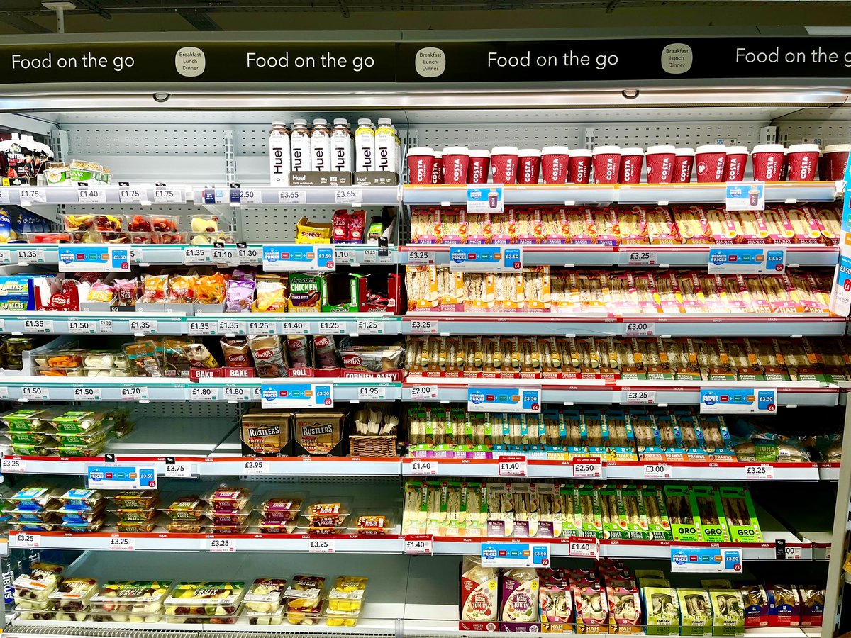 NO101Coop's tweet photo. Invergordon’s new food to go snacking plan, also highlighting that Costa is part of the Meal Deal. A regular Costa, sandwich and a snack for £4, £3.50 when your a member!
#fantasticoffer
#beamember
@DSimps0104 @PaulMcPCoop @andybDGM https://t.co/FPBIRNhaNb