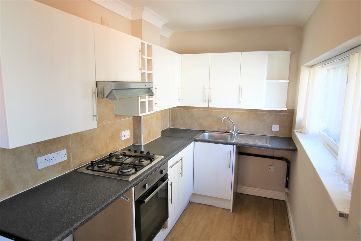 Crown Estate Agents tweet media