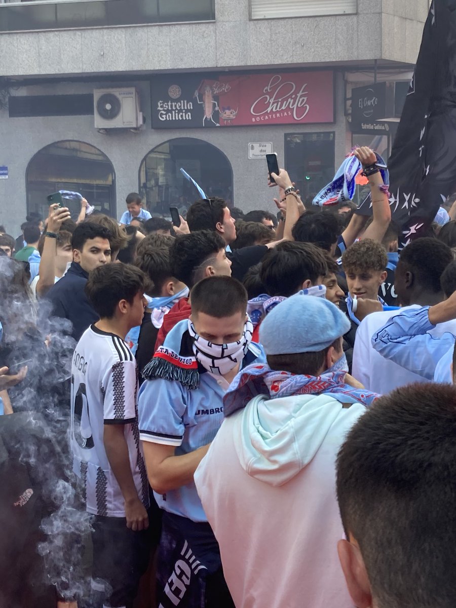 pibol_13's tweet photo. Fotiños do outro día💙🔥 https://t.co/cmN2gVcyk2