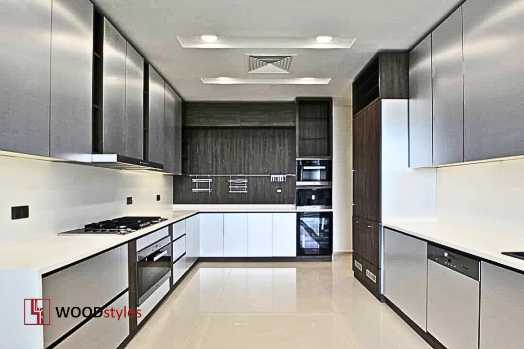 Transforms your kitchen into a showpiece of unmatched luxury surrounded by exquisite surfaces and innovative storage options.

#woodstyles #woodstylesltd #woodworking #interiordesign  #lagosnigeria #woodfitout 
#woodfurnishings #commercialfurnishings #residentialfurnishings