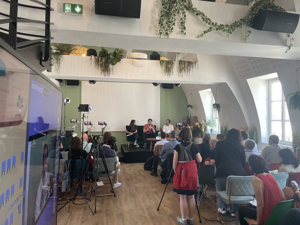 garniera's tweet image. 2eme partie de la matinée #jamespotDay ⁦@jamespot⁩ 
REX et criteres pour faire réussir les projets ⁦@orangebusiness⁩ #eolas AssoPreneur Normando