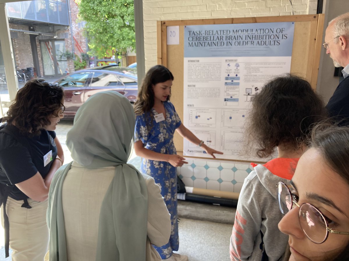 Shanti Van Malderen presents her poster about cerebellar inhibition in older adults at the Belgian Society for Neuroscience meeting #bsn_2023