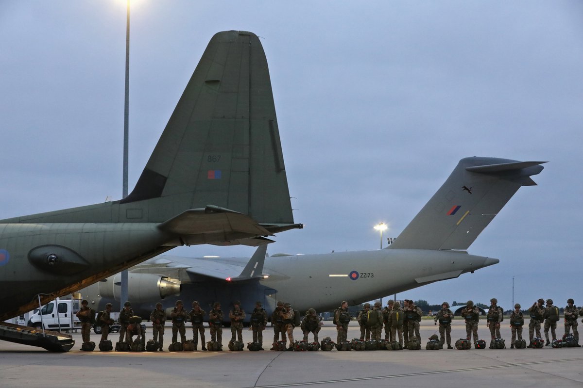 We Remember all those involved in #DDay79 in particular, the 6th Airborne Division🆎who took part in Operation Tonga a few hours before the D-Day beach landings. #Normandy #LestWeForget