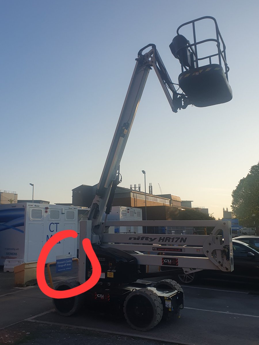 Impressive new maternity drop off facilities <a href="/gloshospitals/">Gloucestershire Hospitals NHS Foundation Trust</a>. Not sure if Health and Safety signed off on this one! 
<a href="/glosLMNS/">Gloucestershire Local Maternity & Neonatal System</a> <a href="/glosbetterbirth/">Better Births Gloucestershire</a> <a href="/drfrocester/">Dave 💙</a>