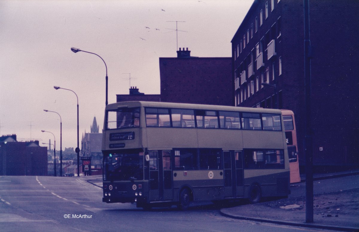 Donnybrook's KD164 on the ramp out of Phibsboro. 07/02/85. @dublinbusnews #KD164 #db46A @OldDublinTown @PhotosOfDublin