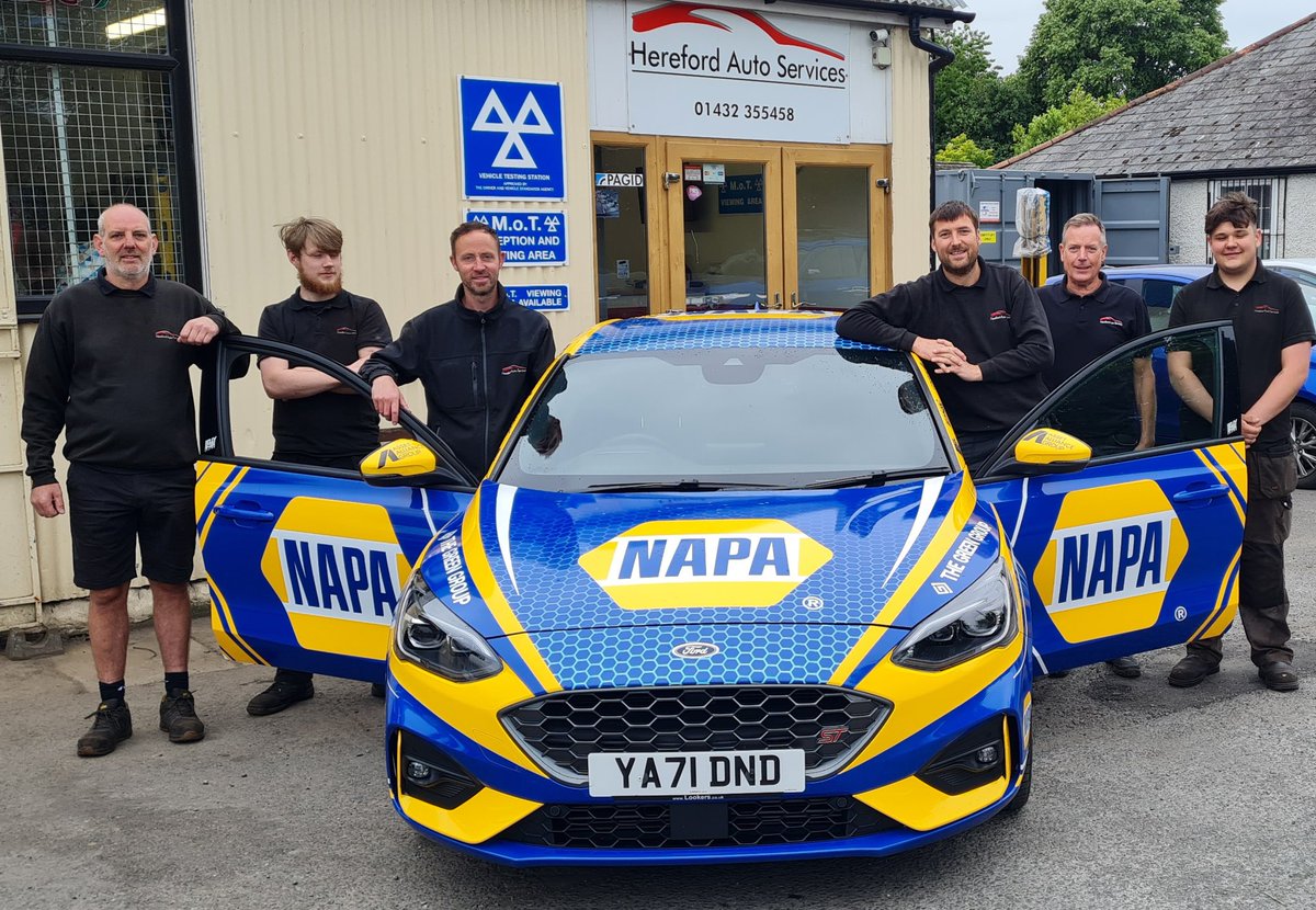 We can't resist a team photo opportunity