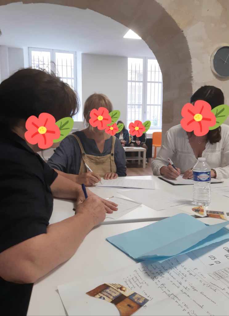 ApafedO's tweet photo. C’est parti pour deux jours de formation sur la communication non-violente et la gestion des conflits. 

En avant ! 

#violencesconjugales #gestiondesconflits #communication #communicationnonviolente #solidarité #fnsf https://t.co/5XAFwQZbNN