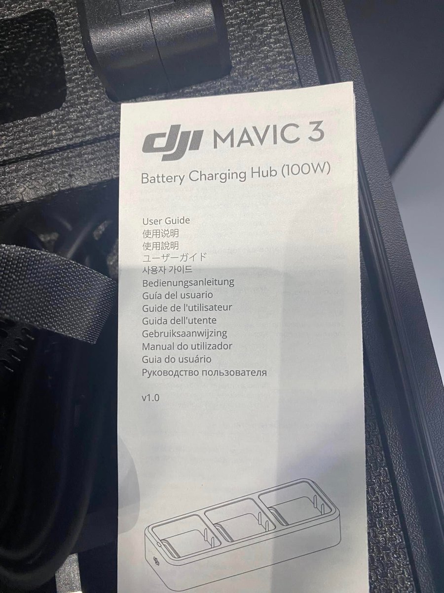 Тариалангийн талбай дээгүүр нисгэхэд чийгийн хэмжээ талбайн аль хэсэгт ямар ямар байгаа болон бордооны хэмжээ, бордоо жигд тархсан эсэхийг мэдэрч мэдээлдэг ийм дрон гаргаад хэрэглэж байгаа юм байна тариаланчид !!! Технологийн хөгжил гайхалтай болж байна шүү!