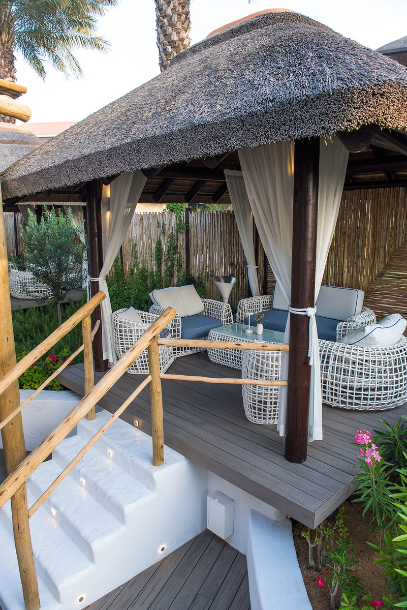 CapeReed's tweet photo. Our Cape Reed pagoda-style VIP cabanas are the perfect spot to unwind and relax this weekend at Laguna Lounge Dubai.
They offer extra privacy and elevated views of the ocean and Palm Jumeirah skyline. 💚☀️🕶
#lagunabeach #sofiteldubaipalm #relax #lifestyle #cabana #deck https://t.co/2NsVZ1bbbw