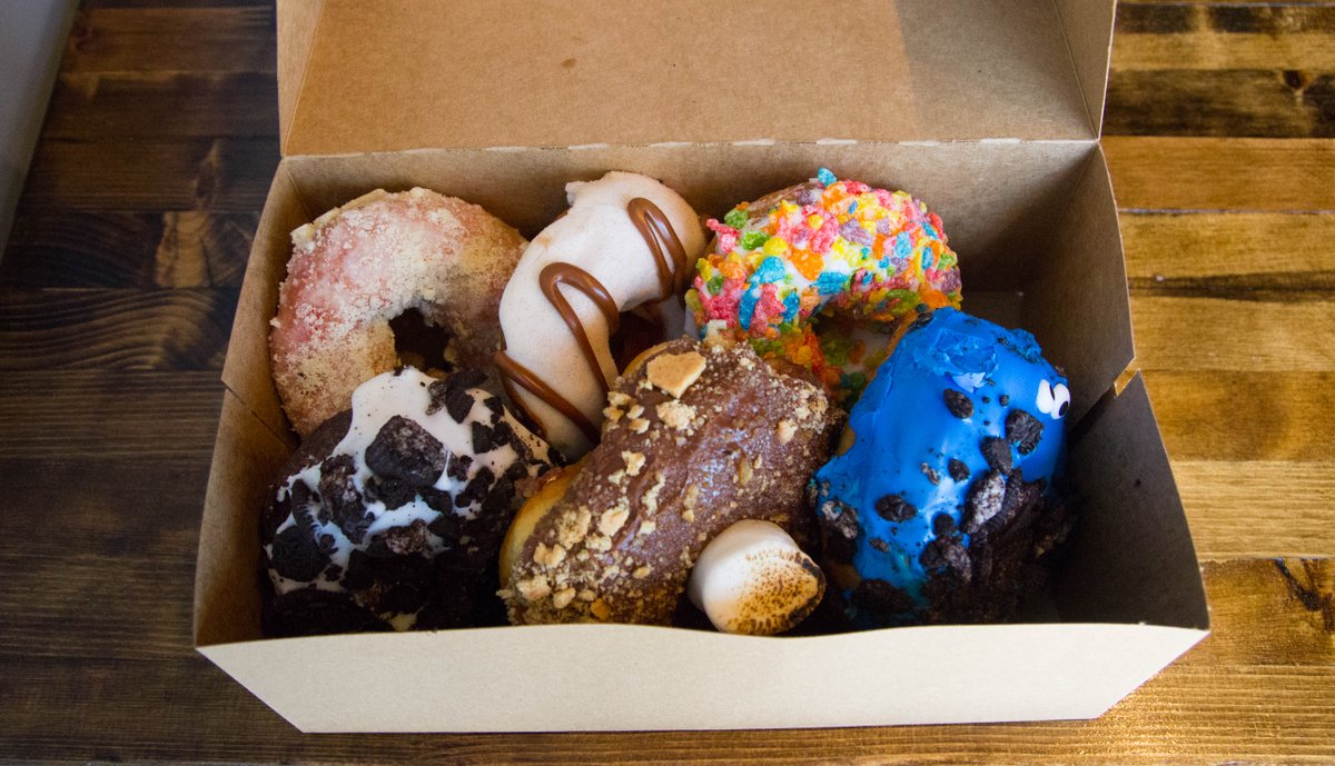 Happy Tuesday, donut lovers! 🍩🎉 Start your day off right with a trip to Hurts Donuts, where they serve up the freshest and most delicious donuts around.