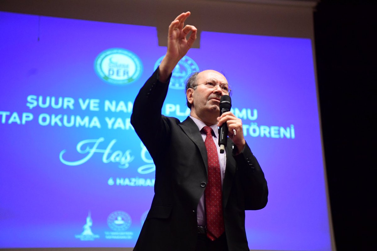 📍Şuur ve Namaz Platformu | Kitap Okuma Yarışması Ödül Töreni

Okuyan, kendini geliştiren ve istikamet üzere yol yürüyen gençlerimiz iyi ki varlar.

Ödüle layık görülen evlatlarımızı tebrik ediyor, başarılarının devamını diliyorum. Rabbim onları yolundan, izinden ayırmasın