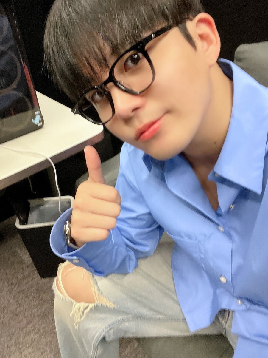 ATEEZofficial's tweet photo. [#종호] 에이티니 보고 싶은 하루😊
#ATEEZ #에이티즈 https://t.co/FHQaC7W7p2