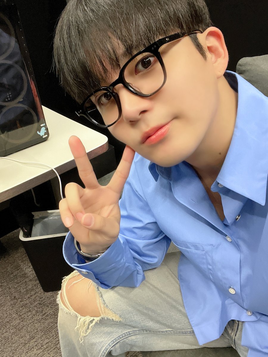 ATEEZofficial's tweet photo. [#종호] 에이티니 보고 싶은 하루😊
#ATEEZ #에이티즈 https://t.co/FHQaC7W7p2