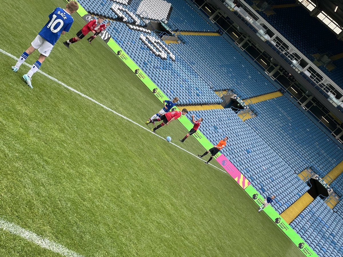 childwallcePE's tweet photo. Game 2 

Everton 1 - 0 Man Utd

Ollie B ⚽️

A hard fought win against a strong Utd team 💪 Well done, boys!! 

@EITC @PLComms @PLCommunities https://t.co/2XM3eyorK0