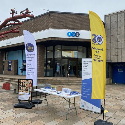 Fancy finding out more about Volunteering? Come have a chat with us today. We are outside the Bureau until 12!
#VolunteersWeekScot #Motherwell #Wishaw #citizensadvciescotland