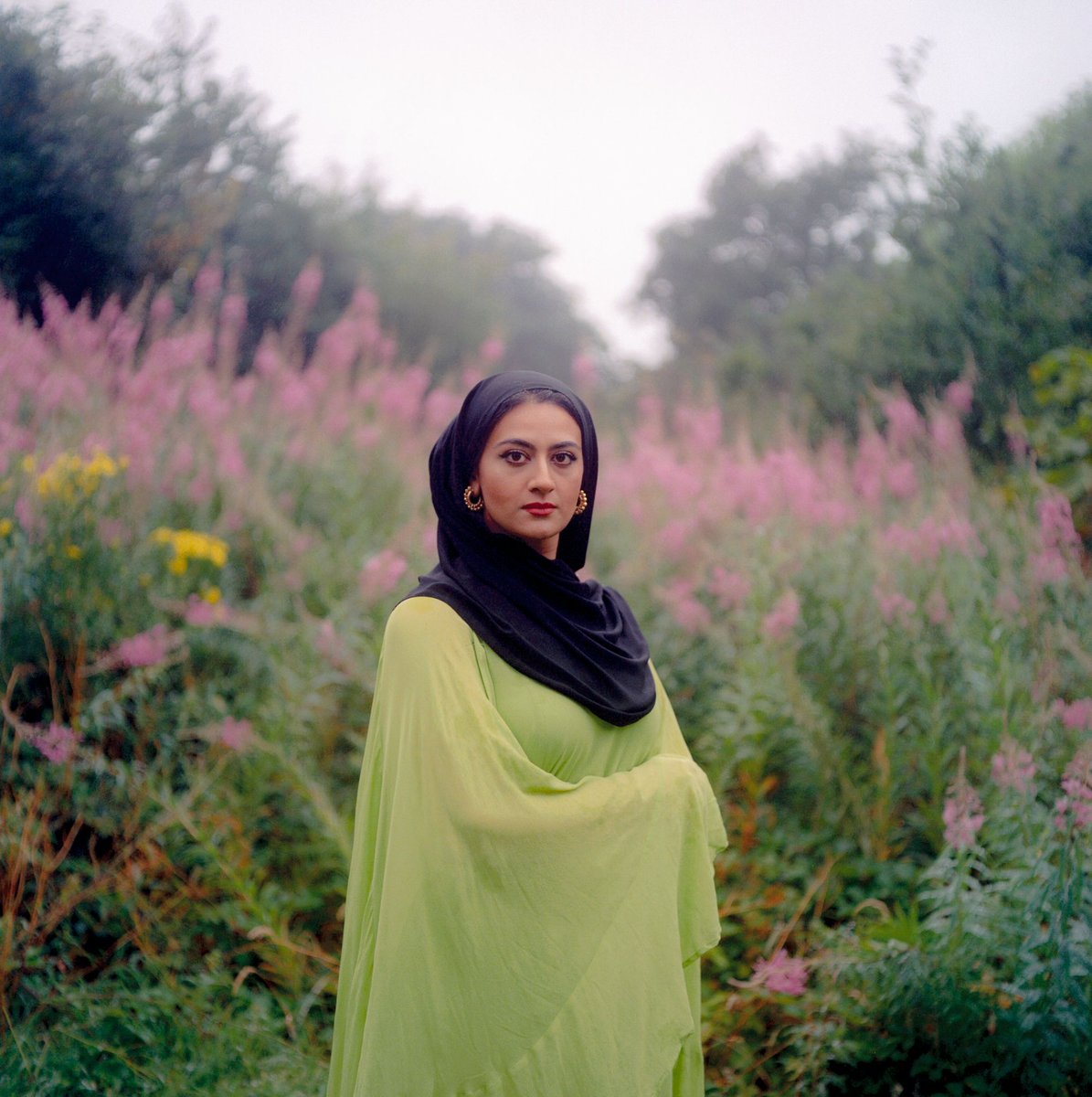 Impressions Gallery (@impgalleryphoto) on Twitter photo "It all started from basic things I had: pictures of mum, a few objects, dupattas, clothing, stories. Stories that resonated & spoke to me"
Join us to hear <a href="/WahidMaryam/">Maryam Wahid π¬π§ π΅π°</a> talk about her work this Saturday 10 June, 2-3.30pm.
FREE book now bit.ly/3IMbS4Z
Photo: John Boaz "It all started from basic things I had: pictures of mum, a few objects, dupattas, clothing, stories. Stories that resonated & spoke to me"
Join us to hear <a href="/WahidMaryam/">Maryam Wahid π¬π§ π΅π°</a> talk about her work this Saturday 10 June, 2-3.30pm.
FREE book now bit.ly/3IMbS4Z
Photo: John Boaz