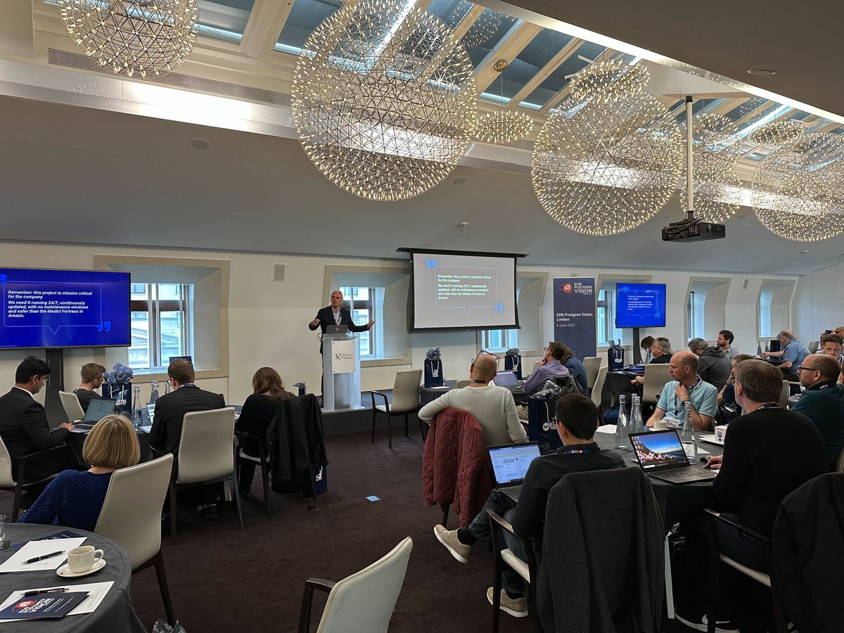 EDBPostgres's tweet image. Now live from #PostgresVisionLondon: @GianniCiolli speaking to a full house!

#EDBPostgresVision #PgVision #PostgresVision